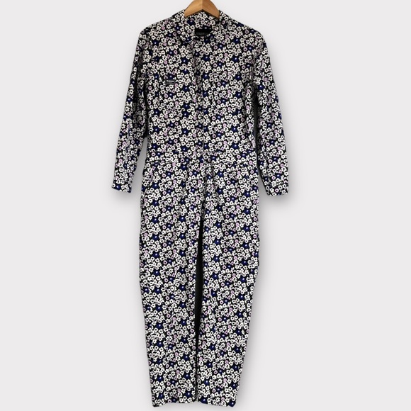 Wildfang The Essential Coveralls in Floral Print - Picture 4 of 9